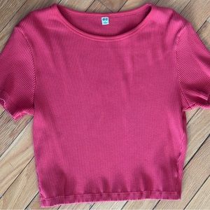 Uniqlo Ribbed Crew Neck Short-Sleeve T-Shirt